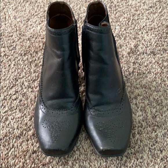 Naturalizer short boots - Picture 1 of 2